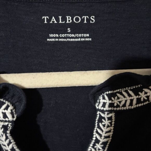 Talbots Tunic Top Womens Small Black White Floral Embroidered Split Neck Blouse - Picture 7 of 8